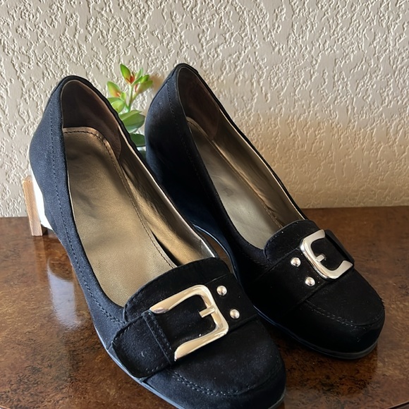 Unisa black suede wedges, size 7 - Picture 1 of 7
